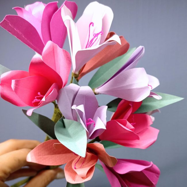 Workshop fiori di carta con de bloem atelier a Vadena